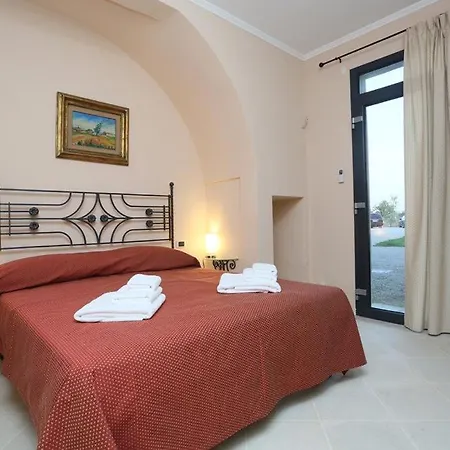 Bed & Breakfast Lucrezio 3*