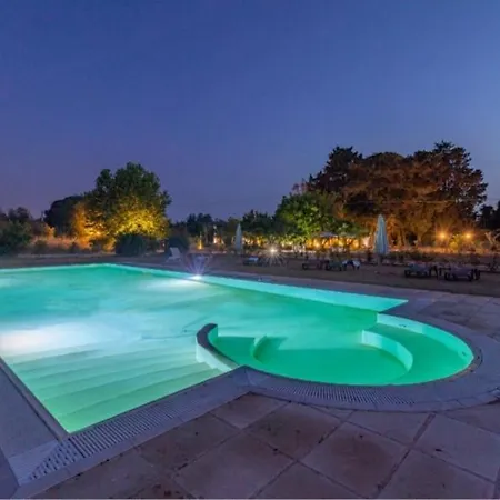 Lucrezio Bed & Breakfast Cutrofiano
