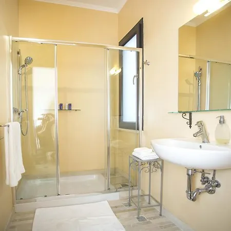 Bed & Breakfast Lucrezio Cutrofiano