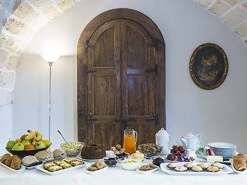 Lucrezio Bed and breakfast 4*