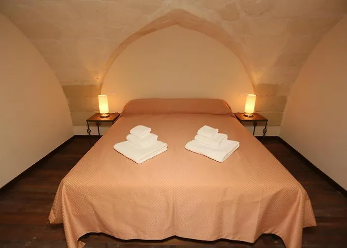 Bed & Breakfast Lucrezio 4*