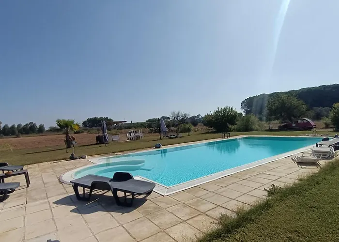 Lucrezio Bed & Breakfast 4*