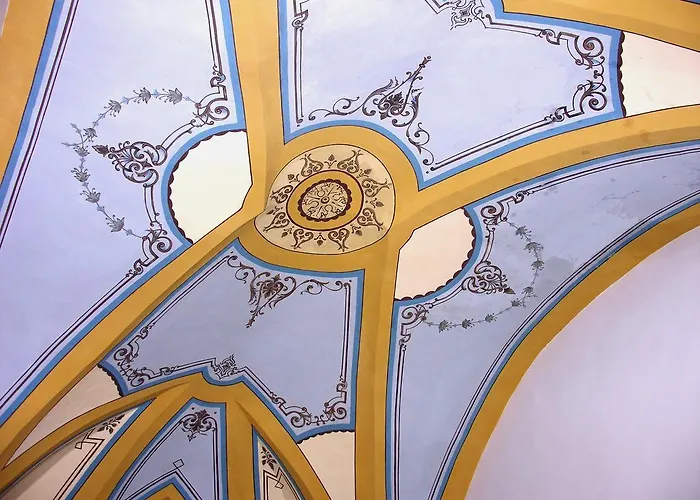 Lucrezio 住宿加早餐酒店