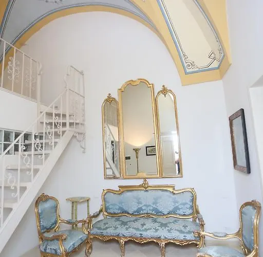 Bed & Breakfast Lucrezio 4*