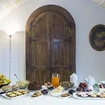 Lucrezio Отель типа 