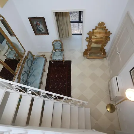 Lucrezio 住宿加早餐酒店 库特罗菲安诺