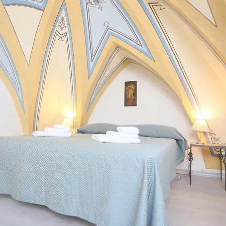 Lucrezio 4* Cutrofiano