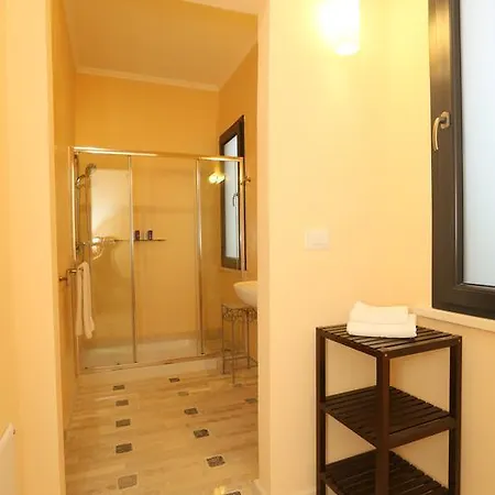 Bed & Breakfast Lucrezio Cutrofiano