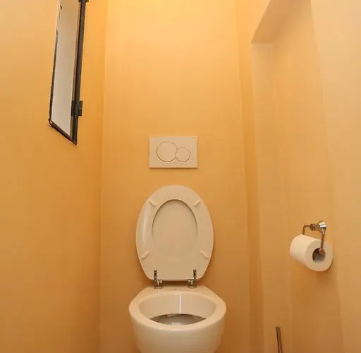 Nocleg ze śniadaniem Lucrezio Cutrofiano